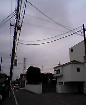 曇り空です